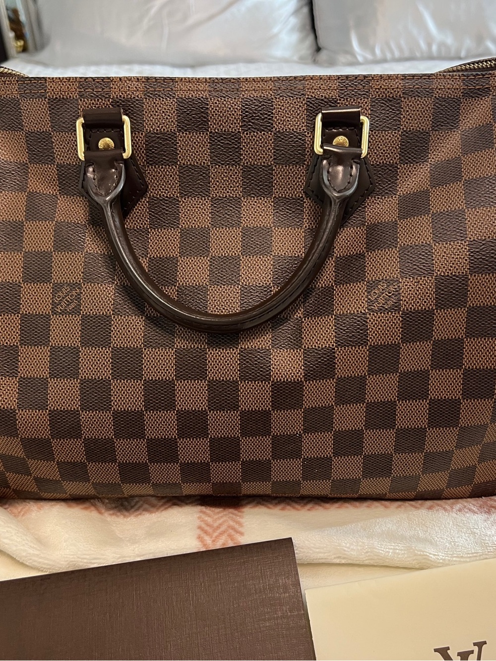 Louis Vuitton Speedy 35